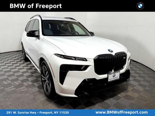 2025 BMW X7 M60i