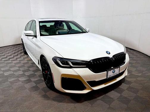 2023 BMW 530 i xDrive