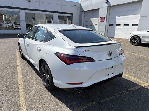 Platinum White Pearl 2023 Acura Integra w/A-Spec Package