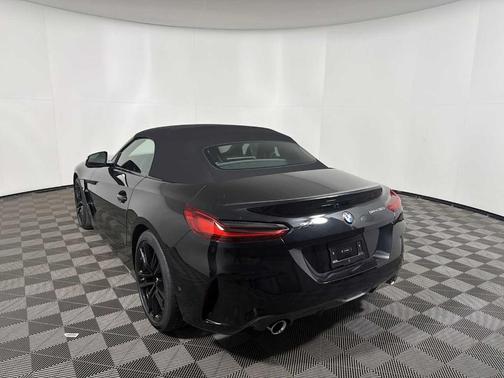 Black Sapphire Metallic 2026 BMW Z4 sDrive30i