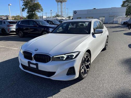 2025 BMW 330 i xDrive