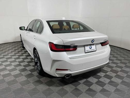 2025 BMW 330 i xDrive