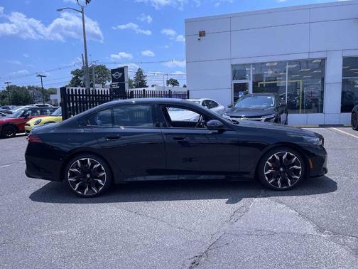 2024 BMW 540 i xDrive