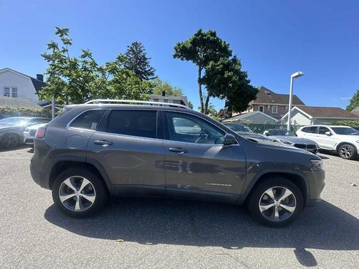 Granite Crystal Clearcoat Metallic 2020 Jeep Cherokee Limited