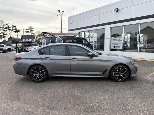 2023 BMW 530 i xDrive