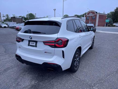 2023 BMW X3 M40i