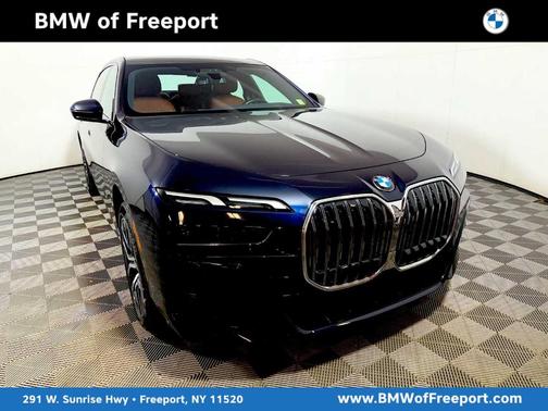 Carbon Black Metallic 2023 BMW 760 760i xDrive