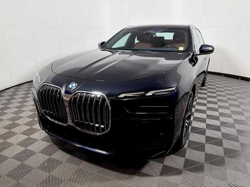 Carbon Black Metallic 2023 BMW 760 760i xDrive