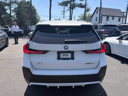 Alpine White 2023 BMW X1 xDrive28i