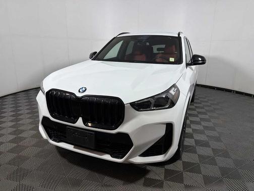 Alpine White 2023 BMW X1 xDrive28i
