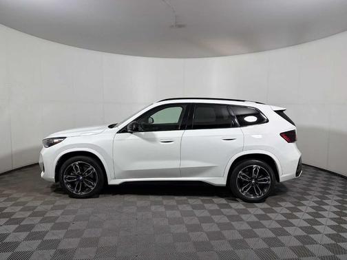 Alpine White 2023 BMW X1 xDrive28i