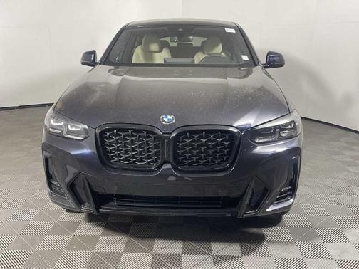 2025 BMW X4 xDrive30i