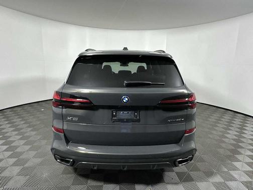 2026 BMW X5 PHEV xDrive50e
