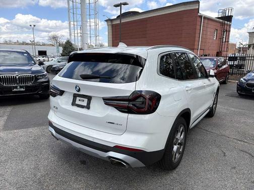 Alpine White 2023 BMW X3 xDrive30i