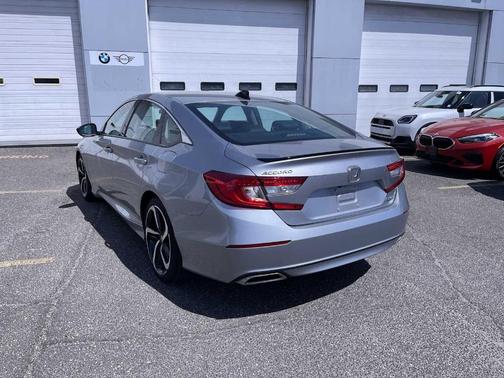 2022 Honda Accord Sport SE