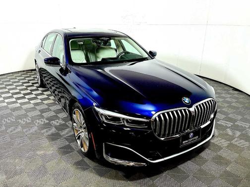 2022 BMW 750 i xDrive