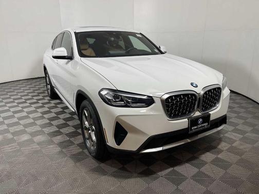 2023 BMW X4 xDrive30i
