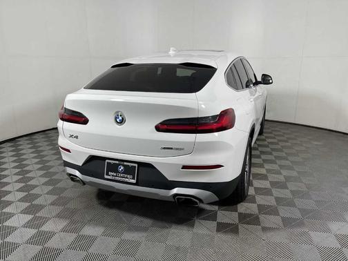2023 BMW X4 xDrive30i