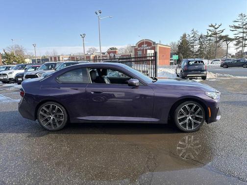 2023 BMW 230 i xDrive