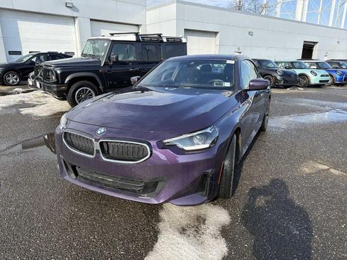 2023 BMW 230 i xDrive