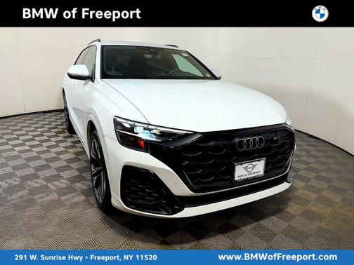 Glacier White Metallic 2025 Audi Q8 Premium Plus