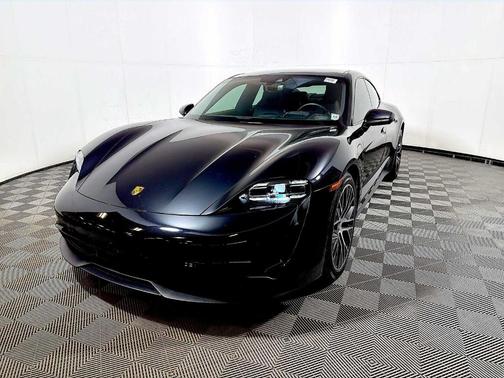 2022 Porsche Taycan Base
