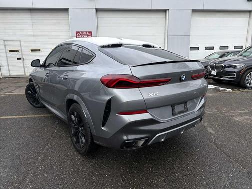 2024 BMW X6 xDrive40i