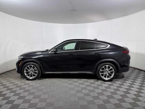 2023 BMW X6 xDrive40i