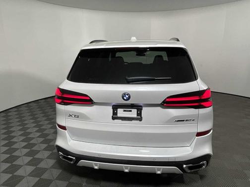 2026 BMW X5 PHEV xDrive50e