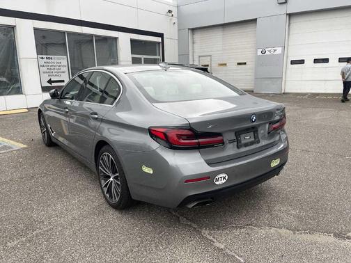2023 BMW 530e 530e xDrive