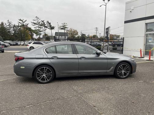 2023 BMW 530e 530e xDrive