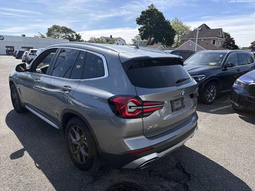Gray Metallic 2024 BMW X3 xDrive30i