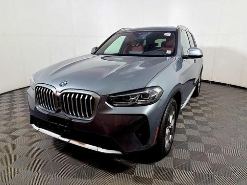 Gray Metallic 2024 BMW X3 xDrive30i