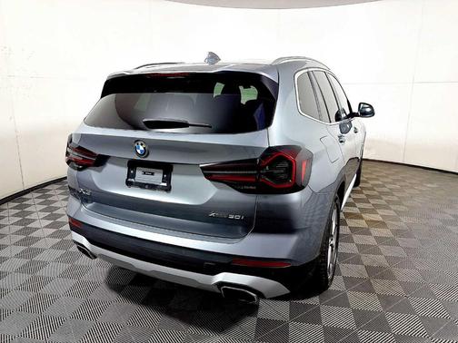 Gray Metallic 2024 BMW X3 xDrive30i