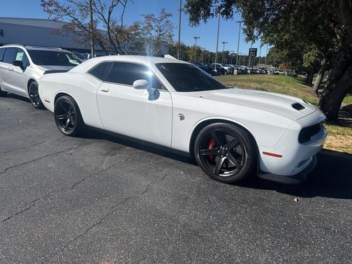 2022 Dodge Challenger SRT Hellcat
