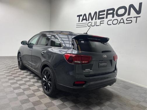 2019 Kia Sorento S