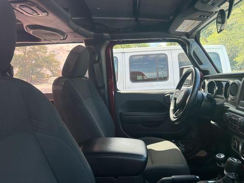 Snazzberry Pearlcoat 2021 Jeep Wrangler Sport