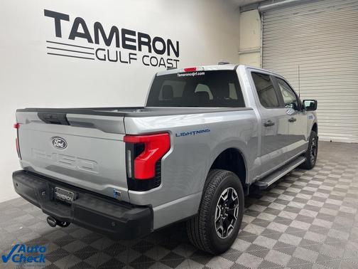 2024 Ford F-150 Lightning Pro