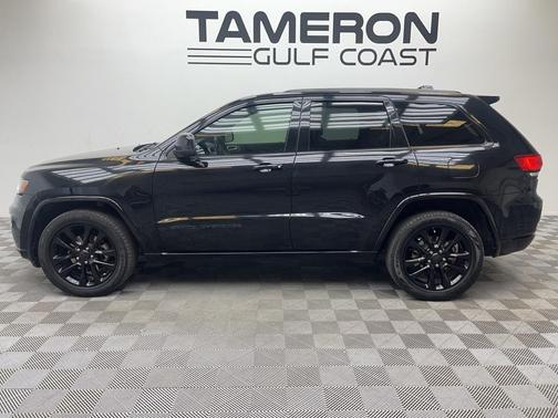 2017 Jeep Grand Cherokee Altitude