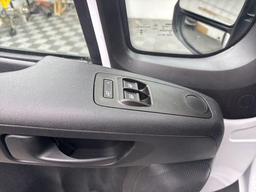 Bright White Clearcoat 2026 RAM ProMaster 1500 Base