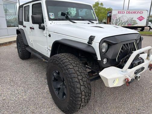 2013 Jeep Wrangler Unlimited Sahara