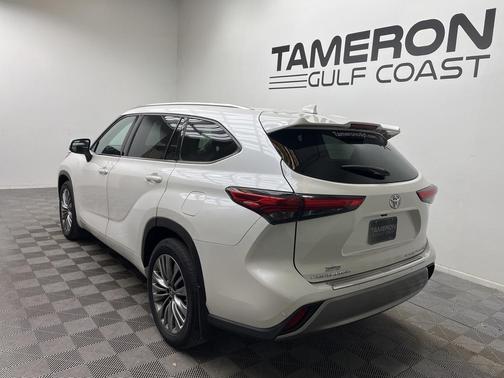 2020 Toyota Highlander Platinum