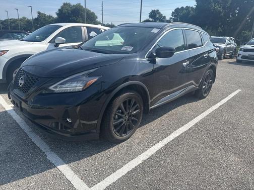 2023 Nissan Murano SV