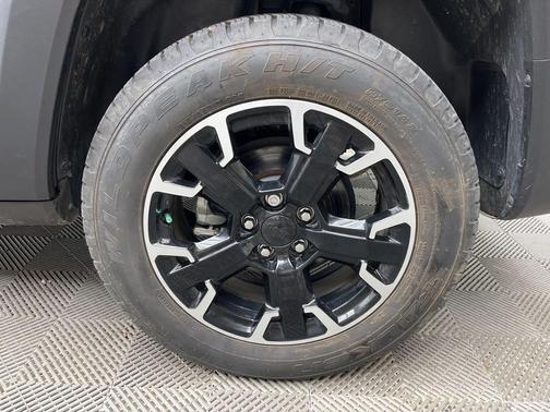 2023 Jeep Renegade Trailhawk