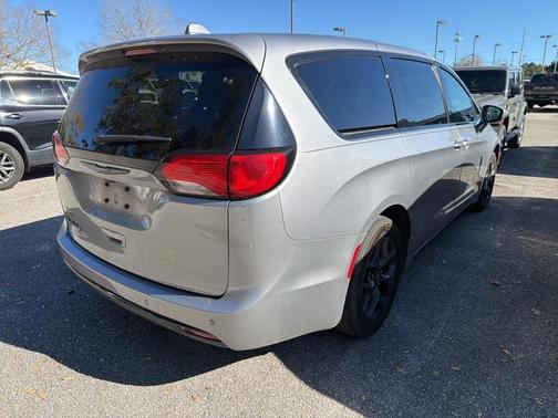 2019 Chrysler Pacifica Touring Plus