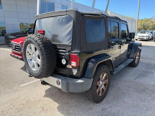 2013 Jeep Wrangler Unlimited Sahara