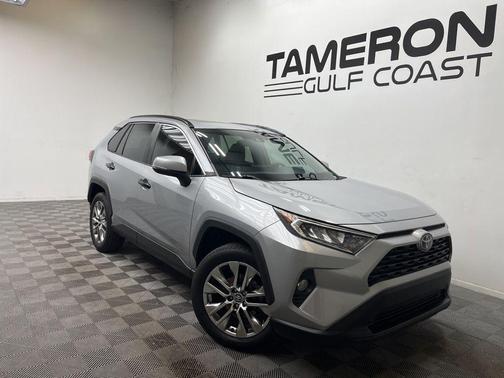 Silver Sky Metallic 2020 Toyota RAV4 XLE Premium