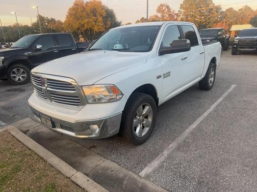 2014 RAM 1500 SLT