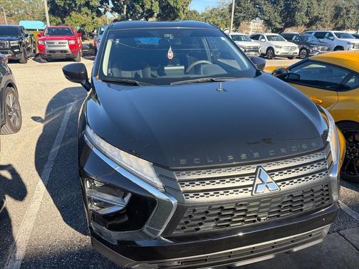2022 Mitsubishi Eclipse Cross LE