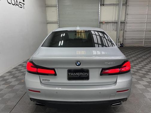 2021 BMW 540 i